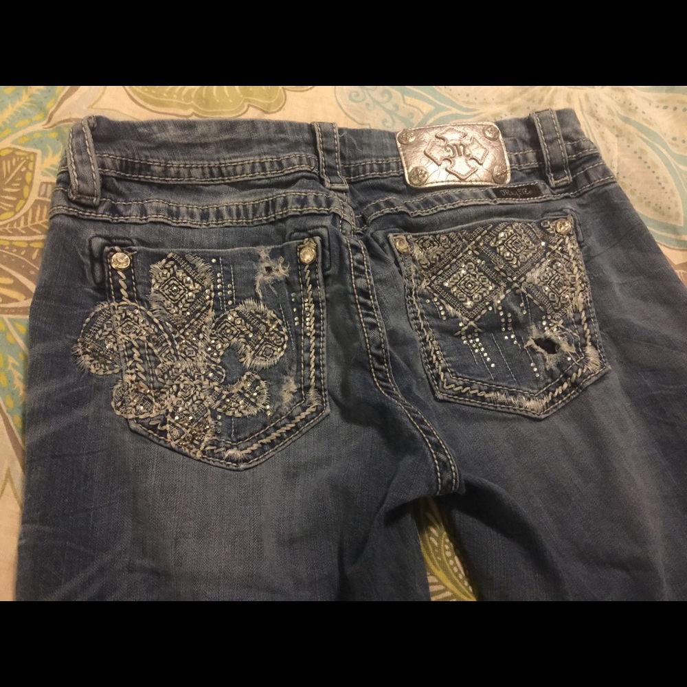 Miss Me cropped jeans